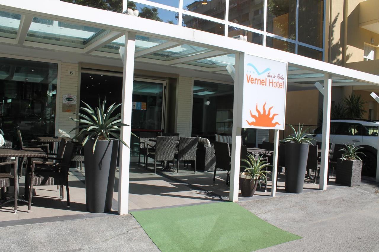 Hotel Vernel Rimini Exterior photo
