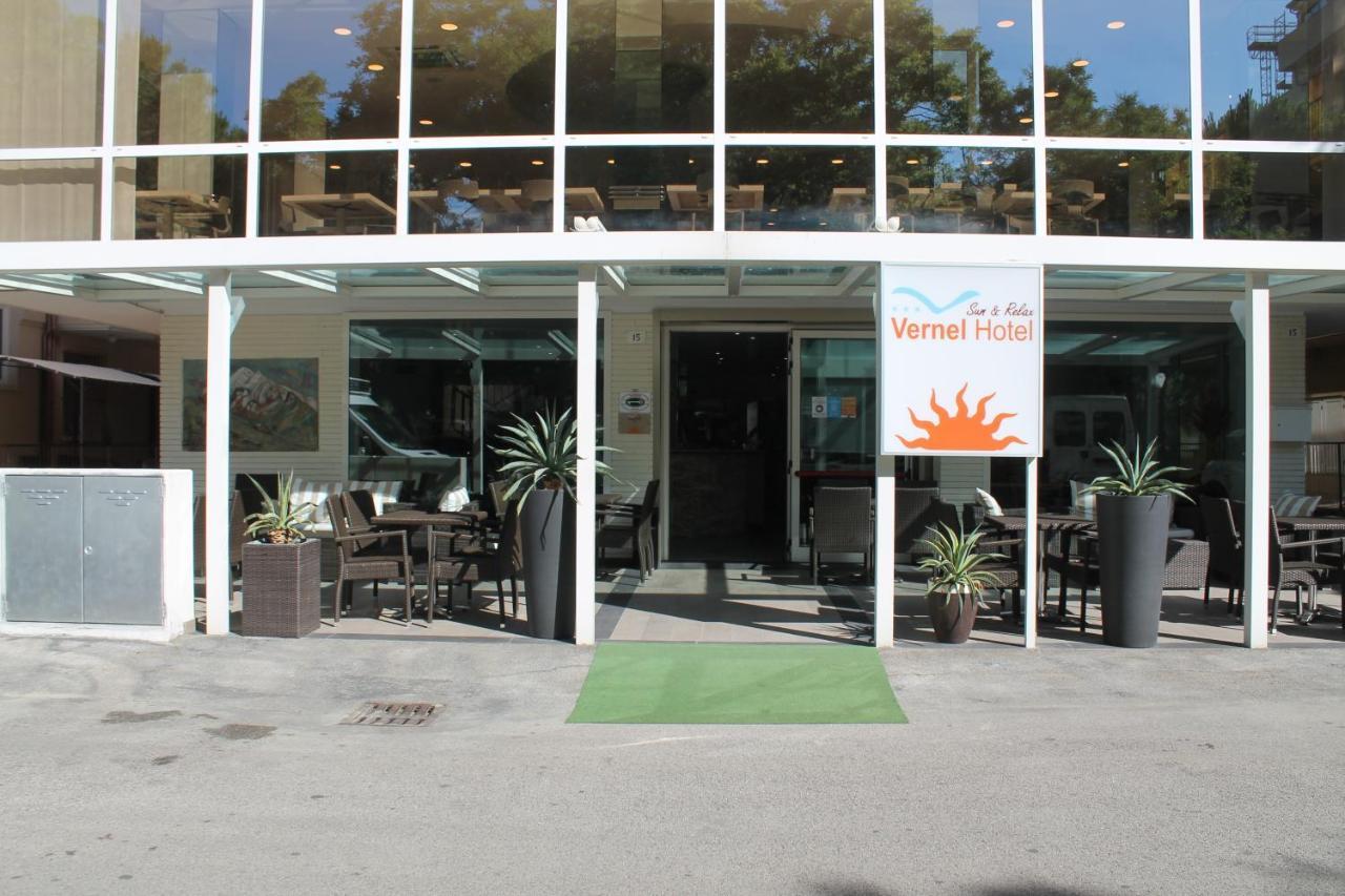 Hotel Vernel Rimini Exterior photo