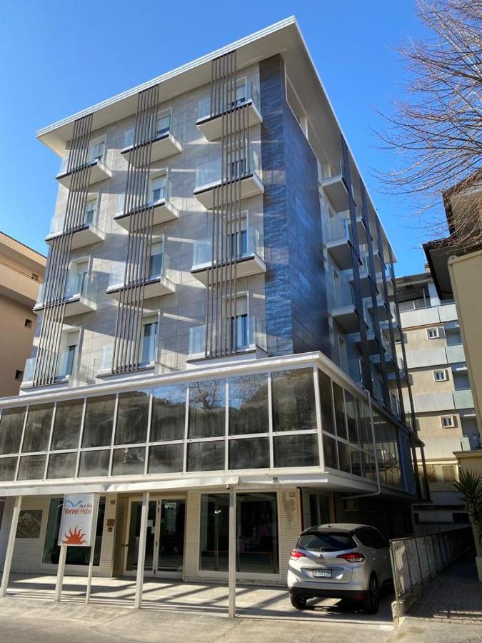 Hotel Vernel Rimini Exterior photo